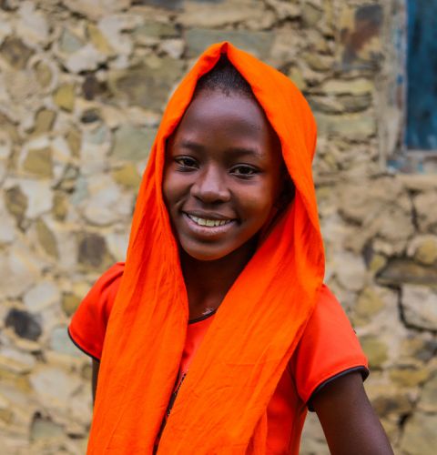 Support our Christmas appeals and you could help a girl like Diana, 12, to go to school.
