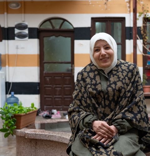 Shadia supports her family after attending a hairdressing course sun by Kareemat. Cansu yıldıran /ActionAid