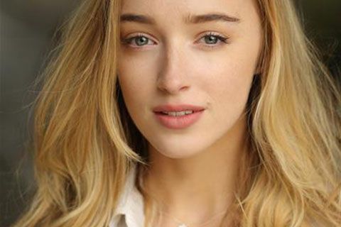 Phoebe Dynevor